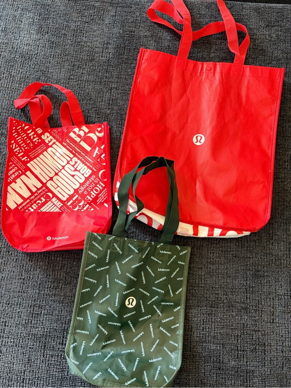 Lululemon shopping bags lot 1 large 2 small
